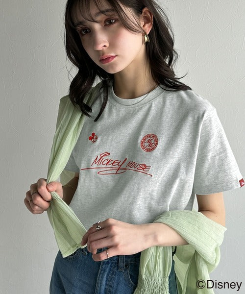 大人女子必見！　綿100％「ディズニー」サイン風刺繍Tシャツ（半袖） ce1330037