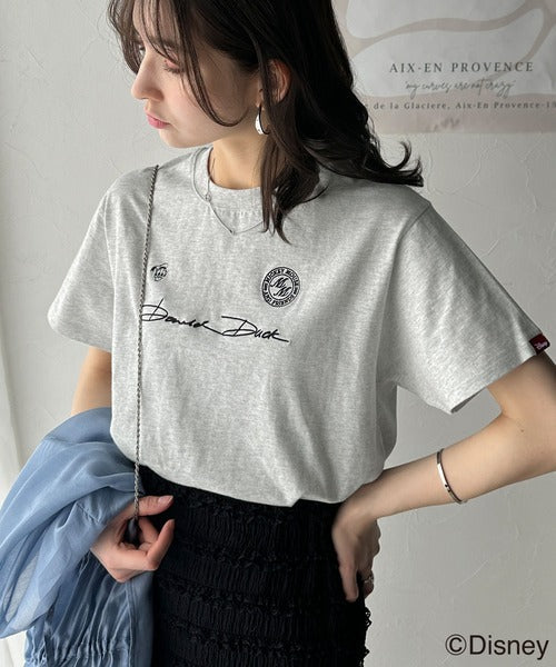 大人女子必見！　綿100％「ディズニー」サイン風刺繍Tシャツ（半袖） ce1330037