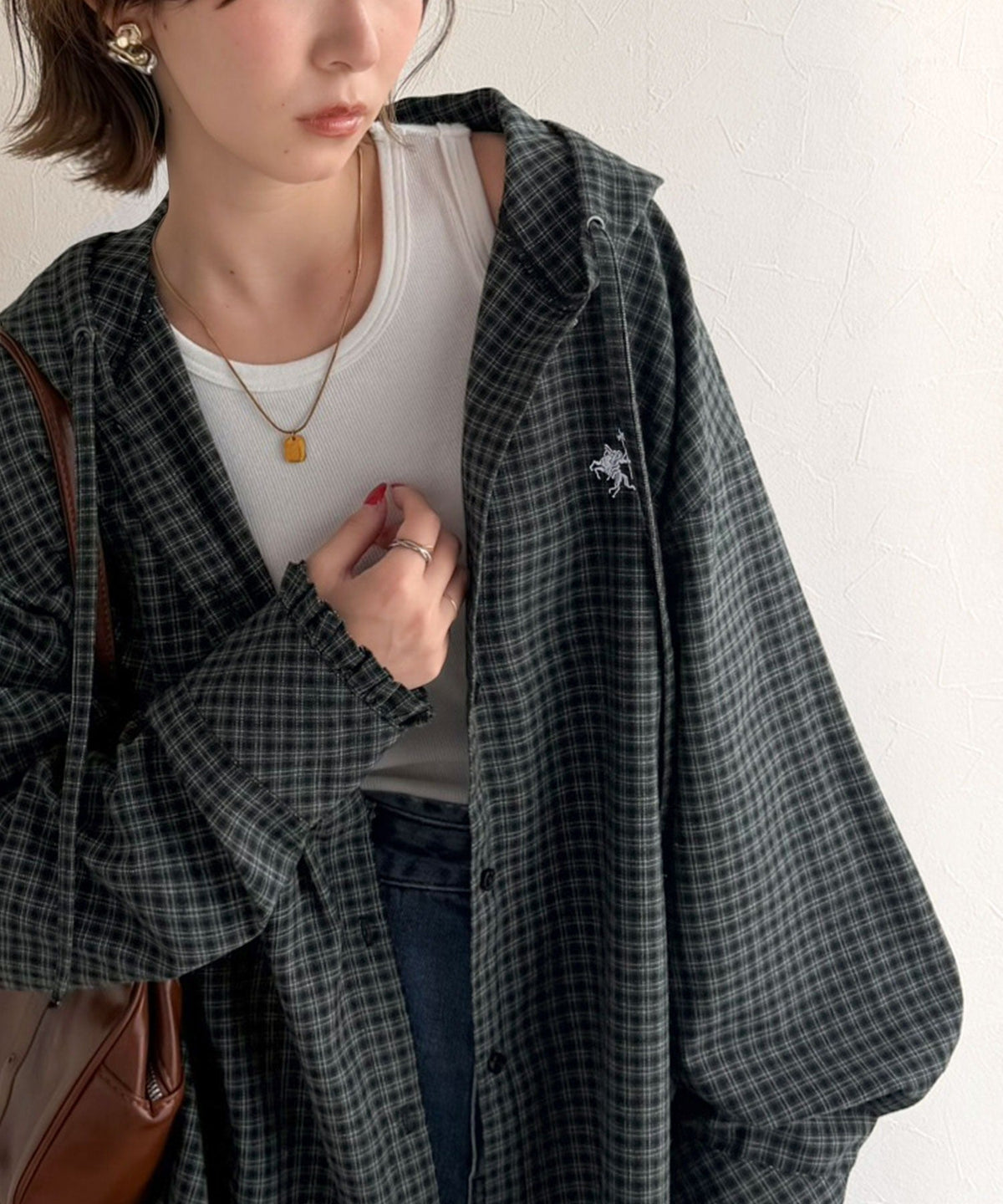 袖口フリルが最旬。胸刺繍入り起毛チェック柄フーディーシャツ（長袖） ce1010665