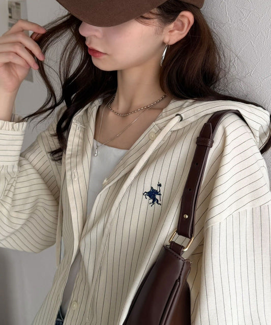 袖口フリルが最旬。胸刺繍入り起毛チェック柄フーディーシャツ（長袖） ce1010665