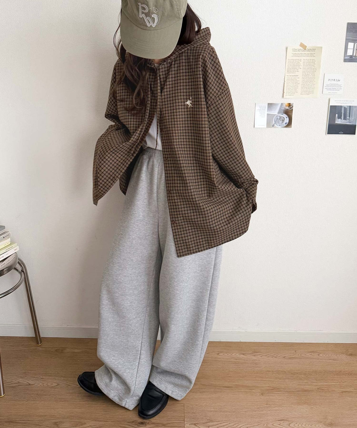 袖口フリルが最旬。胸刺繍入り起毛チェック柄フーディーシャツ（長袖） ce1010665