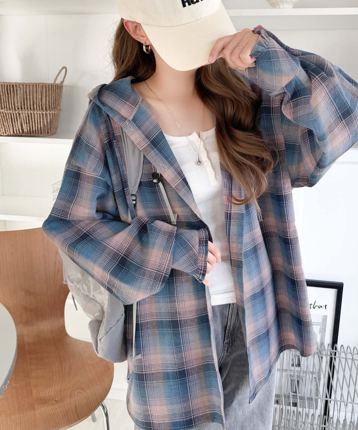袖口フリルが最旬。胸刺繍入り起毛チェック柄フーディーシャツ（長袖） ce1010665