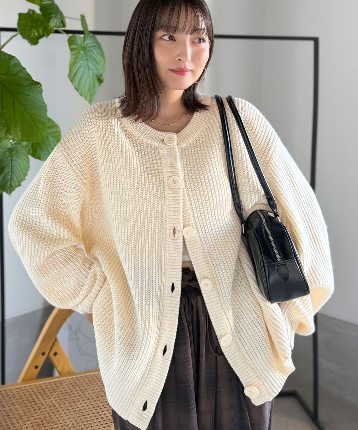 《JaVaジャバコラボ》お洒落偏差値、即上昇！バックカレッジロゴワッペンサマーニットカーディガン（長袖） jv1330078