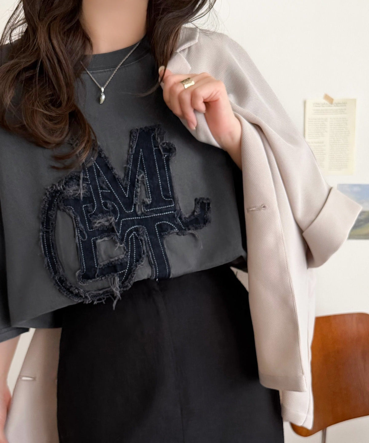【mily bilet】いつものカジュアルに、遊びをひとさじ。デニムフリンジワッペン使いコットン100%オーバーサイズTシャツ（半袖） mi1329086