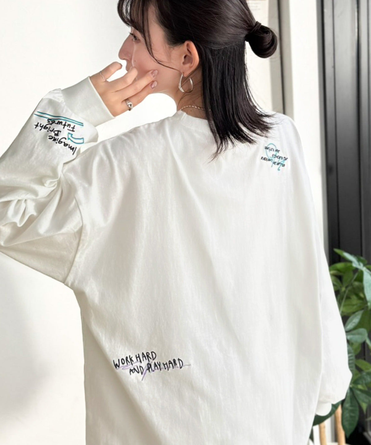 ゆるさの中に「ちょうどいい」お洒落感！綿100％刺繍ワッペンドルマンロンTEE（長袖） ce1260619
