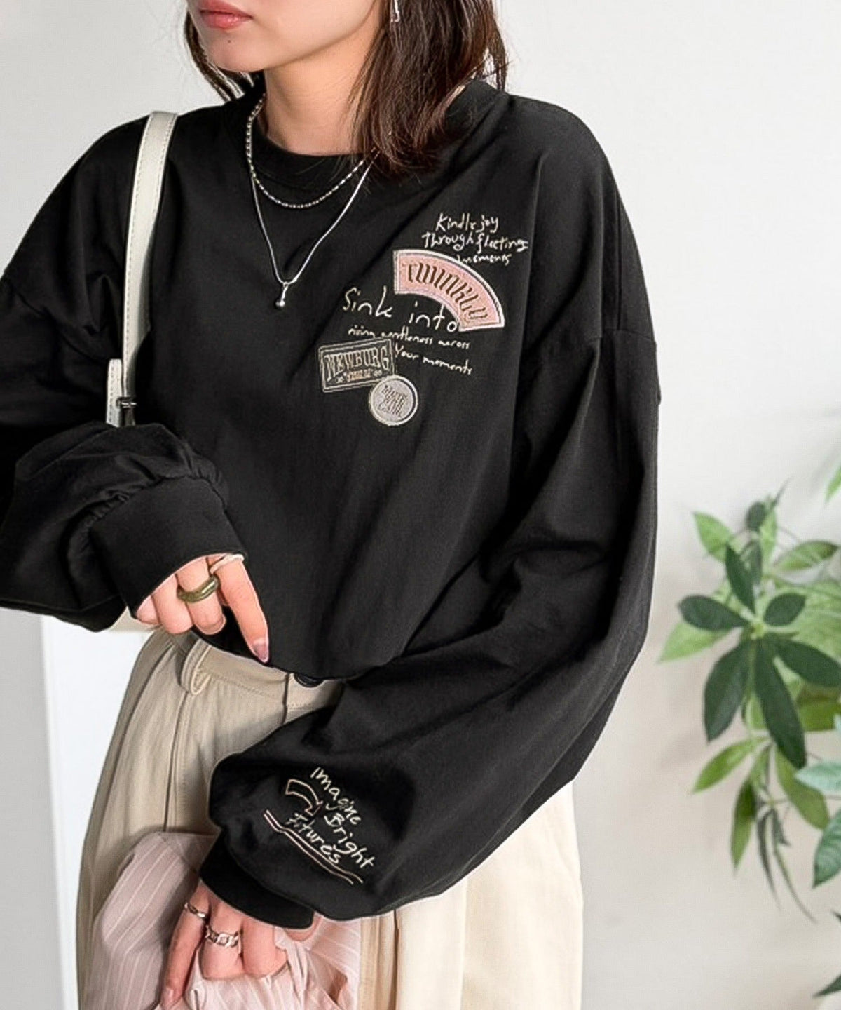 ゆるさの中に「ちょうどいい」お洒落感！綿100％刺繍ワッペンドルマンロンTEE（長袖） ce1260619