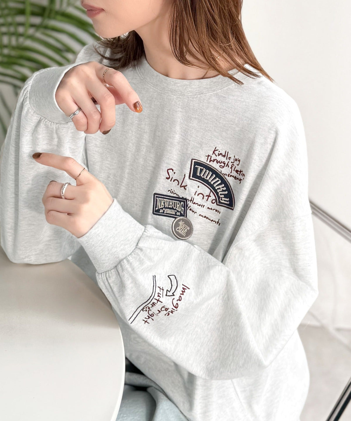 ゆるさの中に「ちょうどいい」お洒落感！綿100％刺繍ワッペンドルマンロンTEE（長袖） ce1260619
