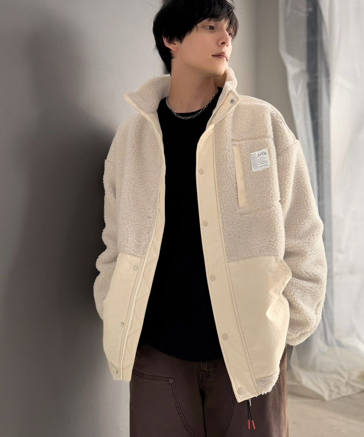 《JaVaジャバコラボ》レトロムード漂う、首元まで暖か。異素材切替えダブルジップボアブルゾン jm1265092