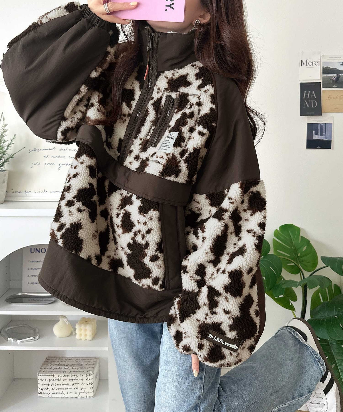 《JaVaジャバコラボ》 レトロな雰囲気で装いに存在感を。異素材切り替えハーフジップボアブルゾン jv1265105