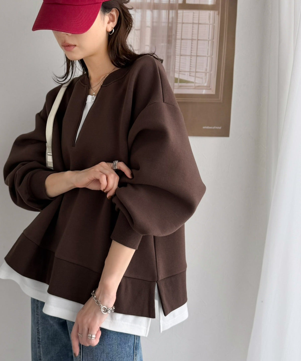 《Maiko Amemori×クラシカルエルフコラボ》重ね着しているような、こなれ感を一枚で♪ ダンボールニット×Tシャツドッキングトップス ce1010656