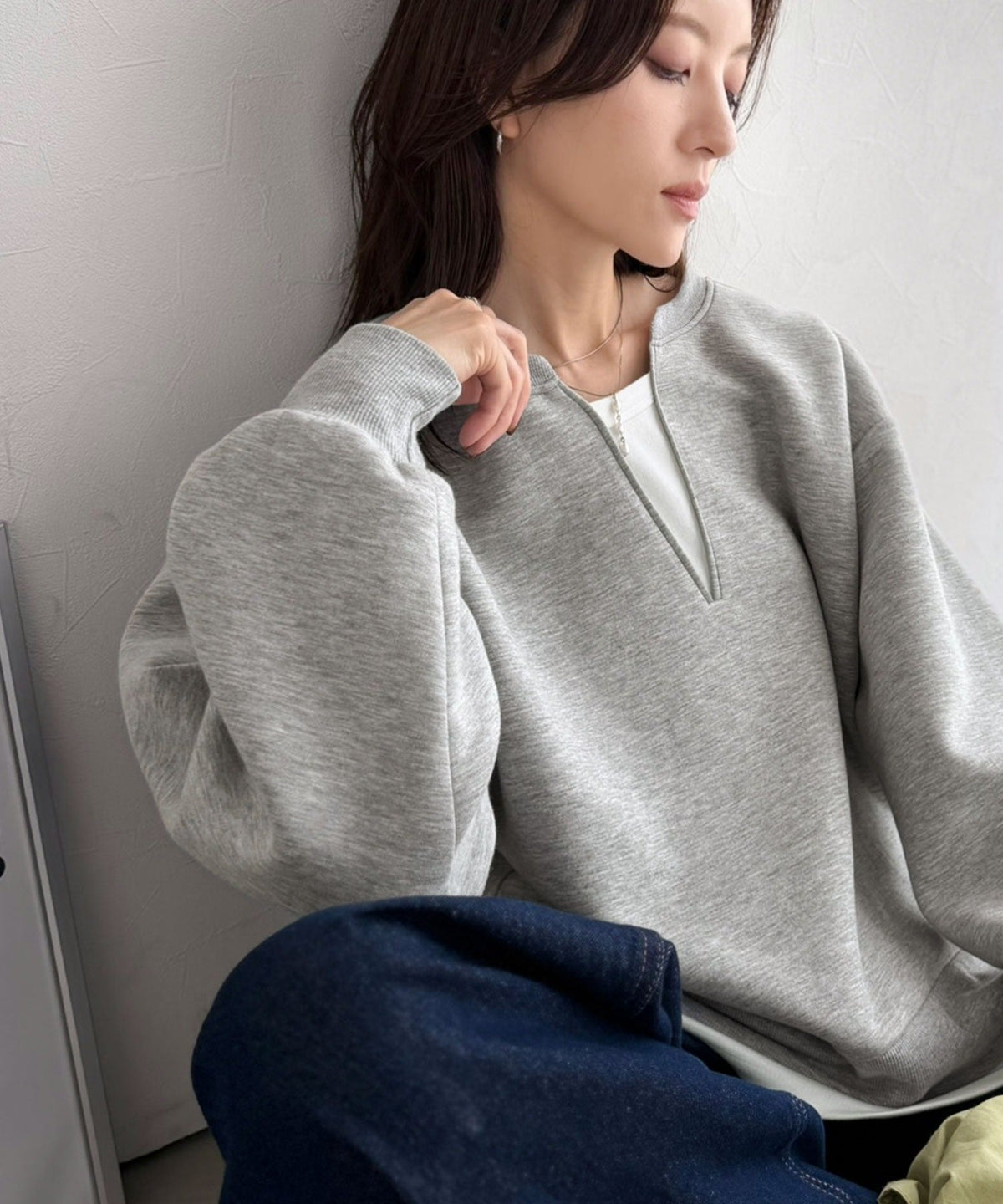《Maiko Amemori×クラシカルエルフコラボ》重ね着しているような、こなれ感を一枚で♪ ダンボールニット×Tシャツドッキングトップス ce1010656