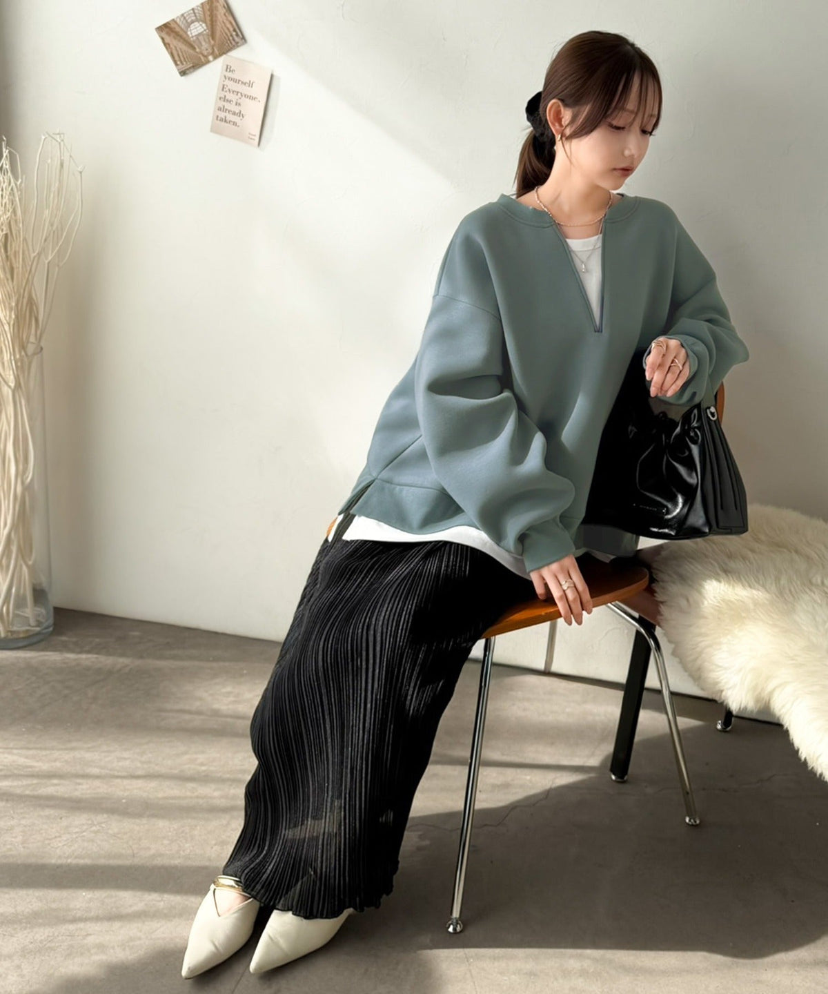 《Maiko Amemori×クラシカルエルフコラボ》重ね着しているような、こなれ感を一枚で♪ ダンボールニット×Tシャツドッキングトップス ce1010656