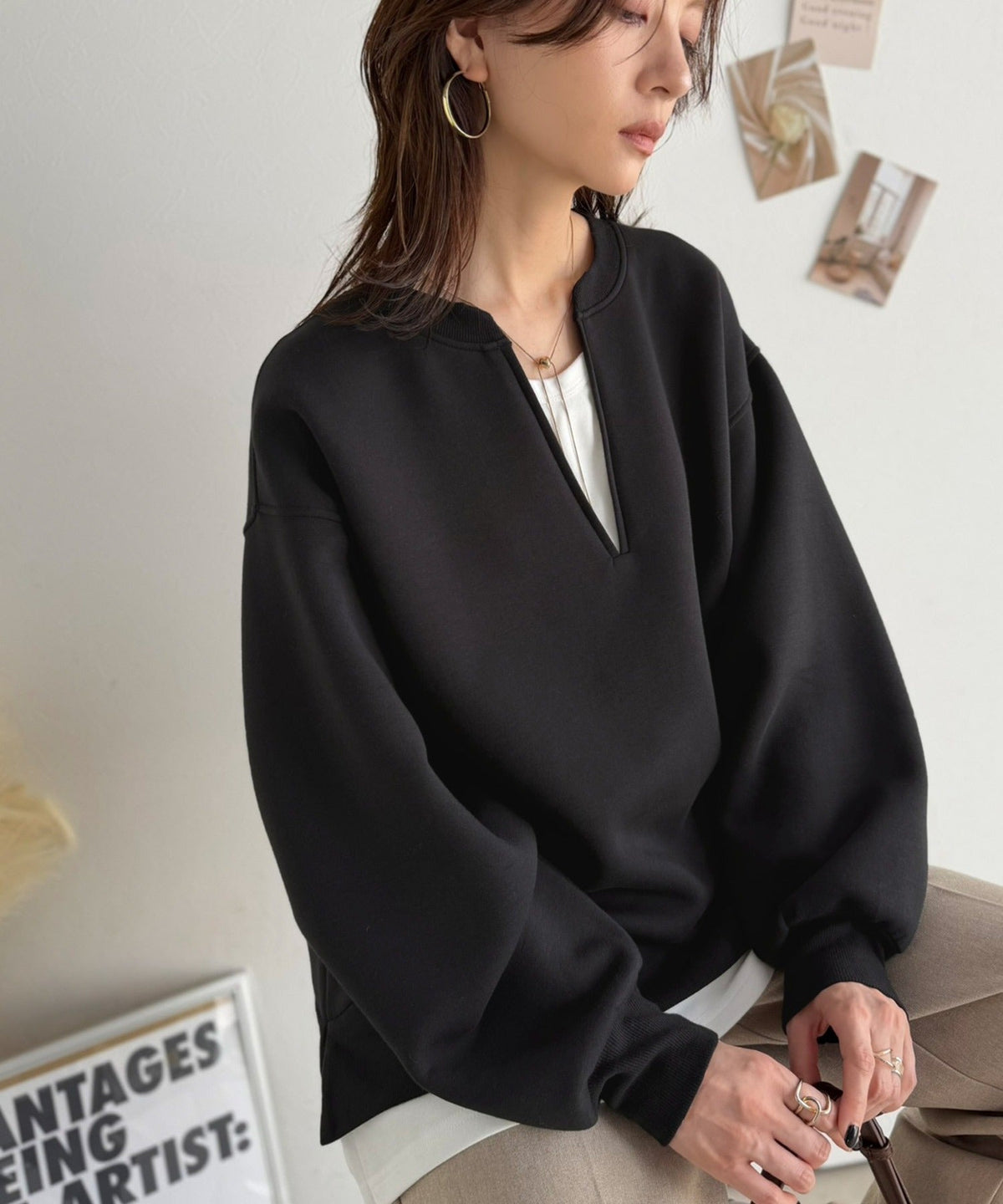 《Maiko Amemori×クラシカルエルフコラボ》重ね着しているような、こなれ感を一枚で♪ ダンボールニット×Tシャツドッキングトップス ce1010656