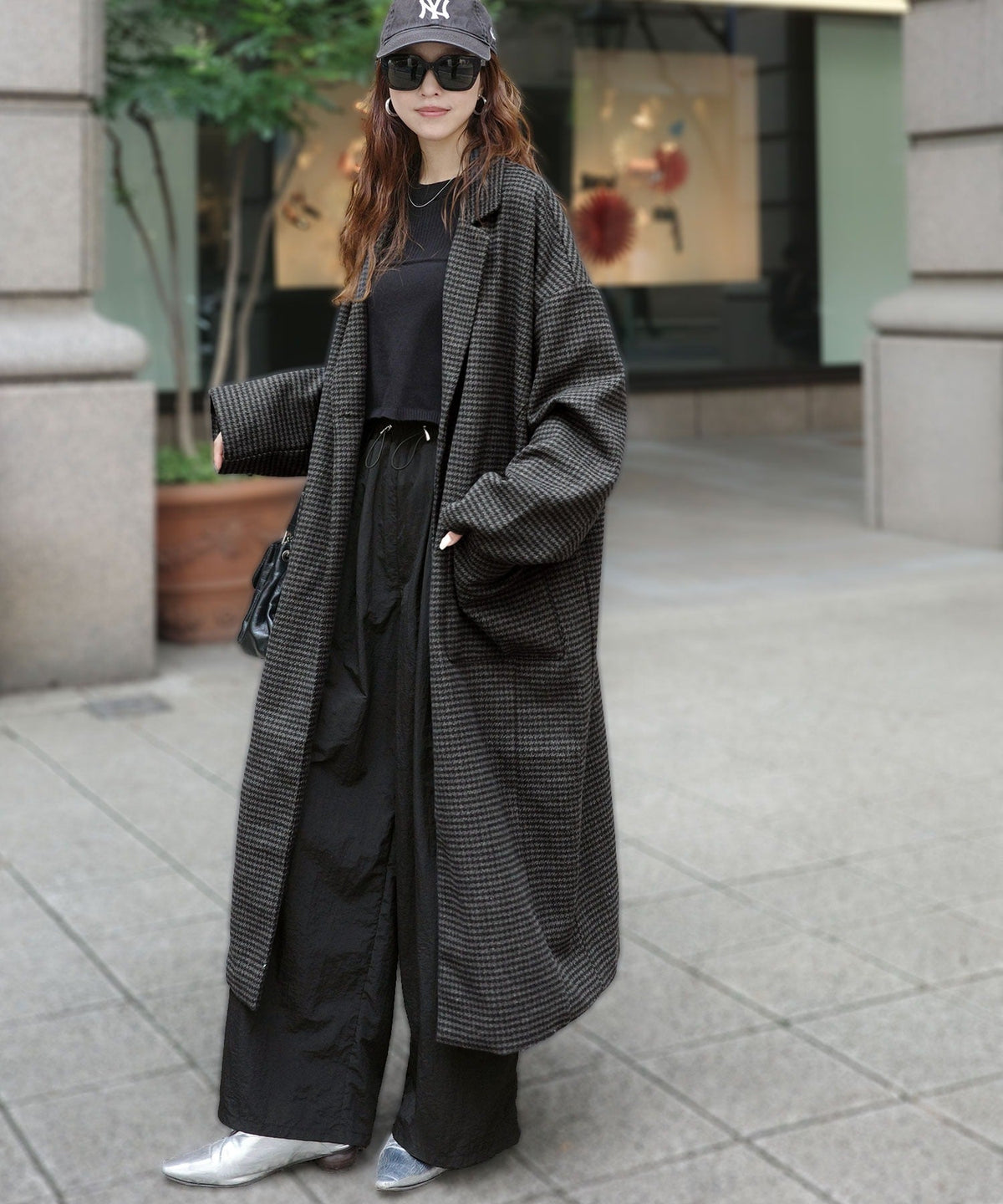 《marina×クラシカルエルフコラボ》羽織るだけで、いつものコーデが見違える。千鳥柄オーバーサイズロングコート ce1010643