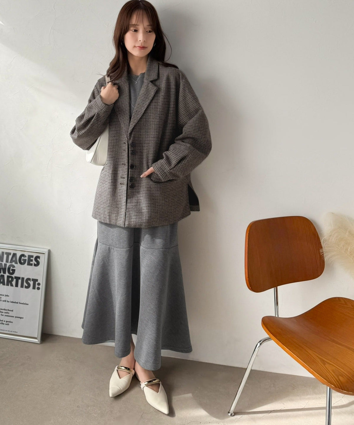 《daaco×クラシカルエルフコラボ》羽織るだけで、品よく見違える。多ボタン千鳥柄テーラードジャケット（ミドル丈） ce1010648