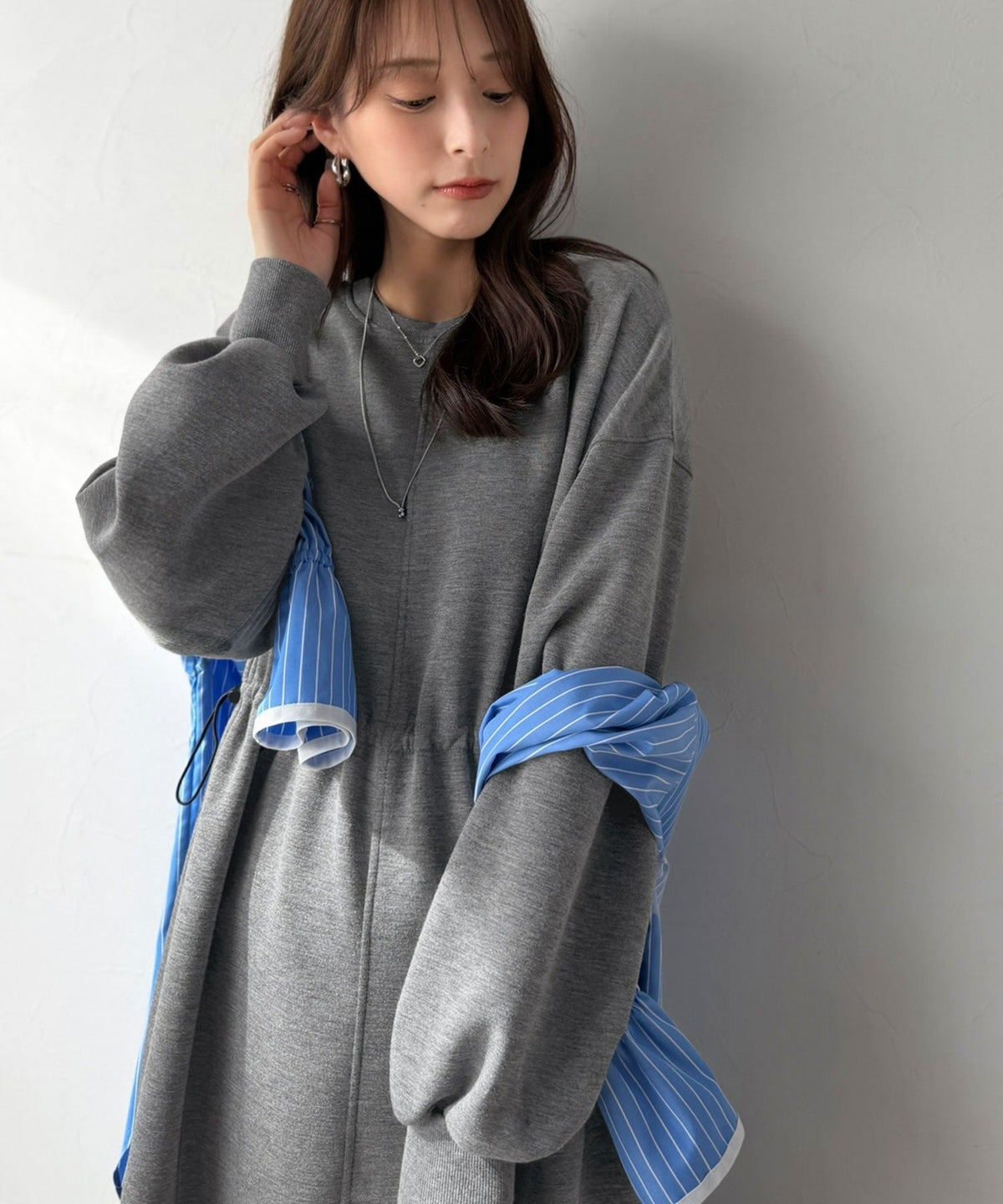 《daaco×クラシカルエルフコラボ》甘さもメリハリも、欲張りに♪ウエストドロストダンボールワンピース（ロング丈） ce1010649
