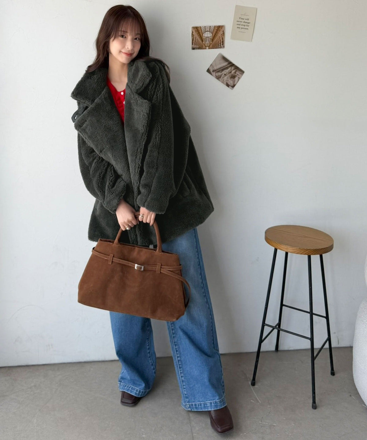 《ERIKOさん×クラシカルエルフコラボ》ふわっと包まれて、首元まで暖かく♪スタンドカラーファーコート（ミドル丈） ce1010650