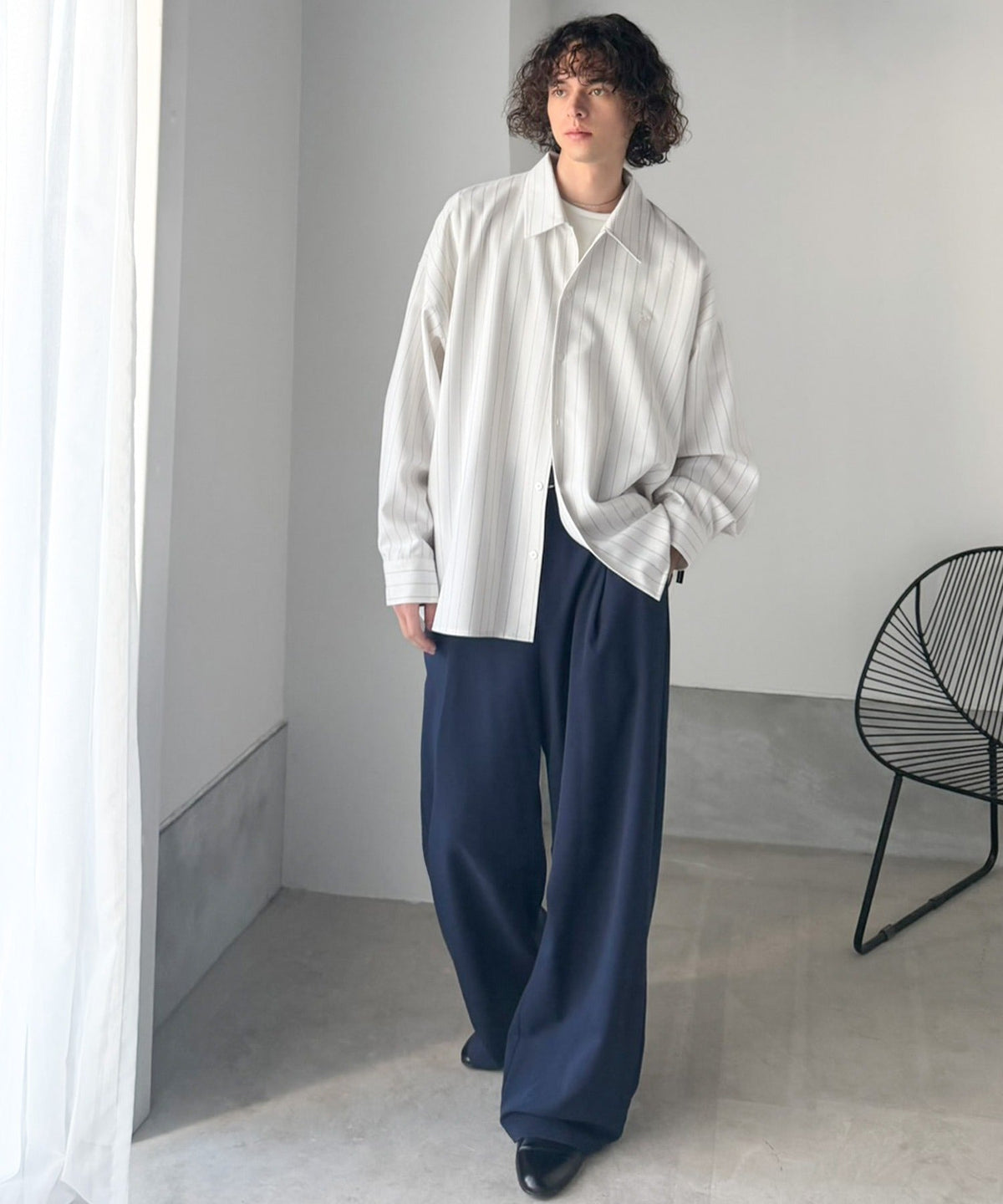 【Classical Origin】「大人のさりげなさ。」刺繍入りストライプ柄オーバーサイズシャツ（長袖）/Embroidered Stripe Pattern Oversized Shirt co1010023