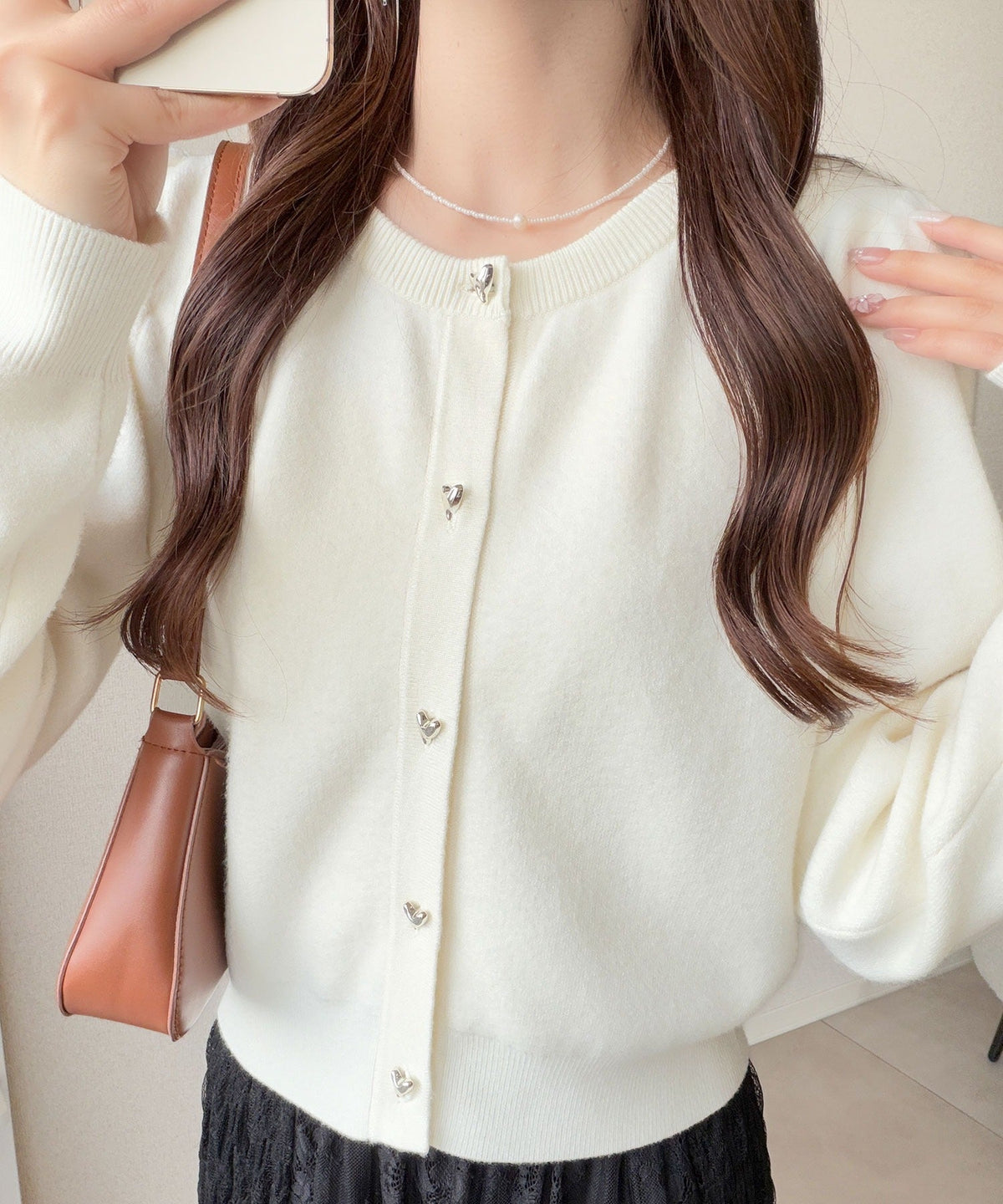 【mily bilet】きらめくハートで甘さをひとさじ。ハート釦ギャザースリーブもちもちカーディガン(ドット/無地) mi1329127