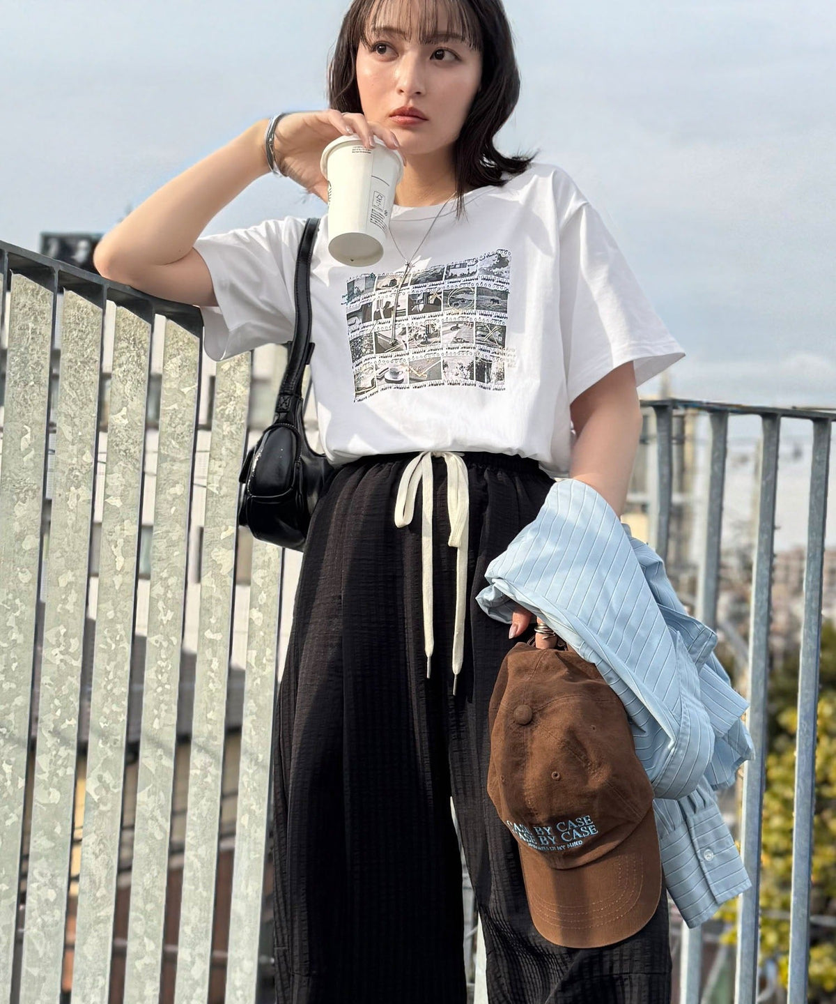 【接触冷感機能付き】ただのTシャツじゃ、終わらない。フィルムネガフォトプリント×ラクガキ刺繍Tシャツ（半袖） ce1260553