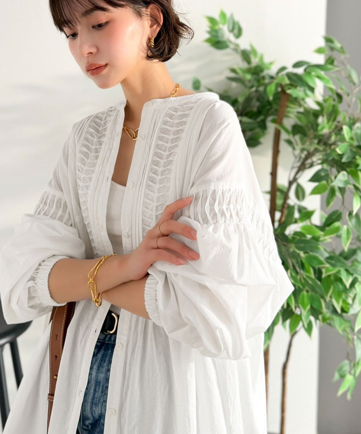 【Classical Evon】表情豊かなディテールが、ナチュラルかつ洗練された印象に。変形ピンタックチュニック ev1070229