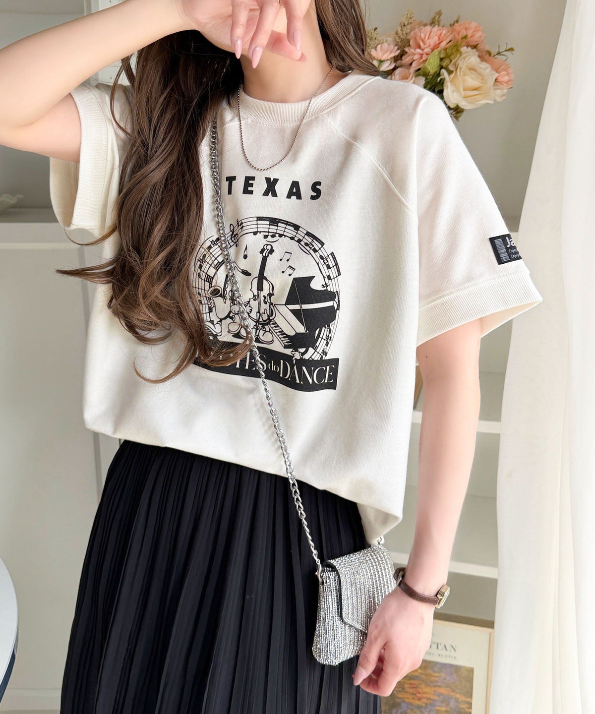 《JaVa ジャバコラボ》目を奪う、こなれ感。古着デザイン風ミュージックプリントTシャツ(半袖) jv1330086