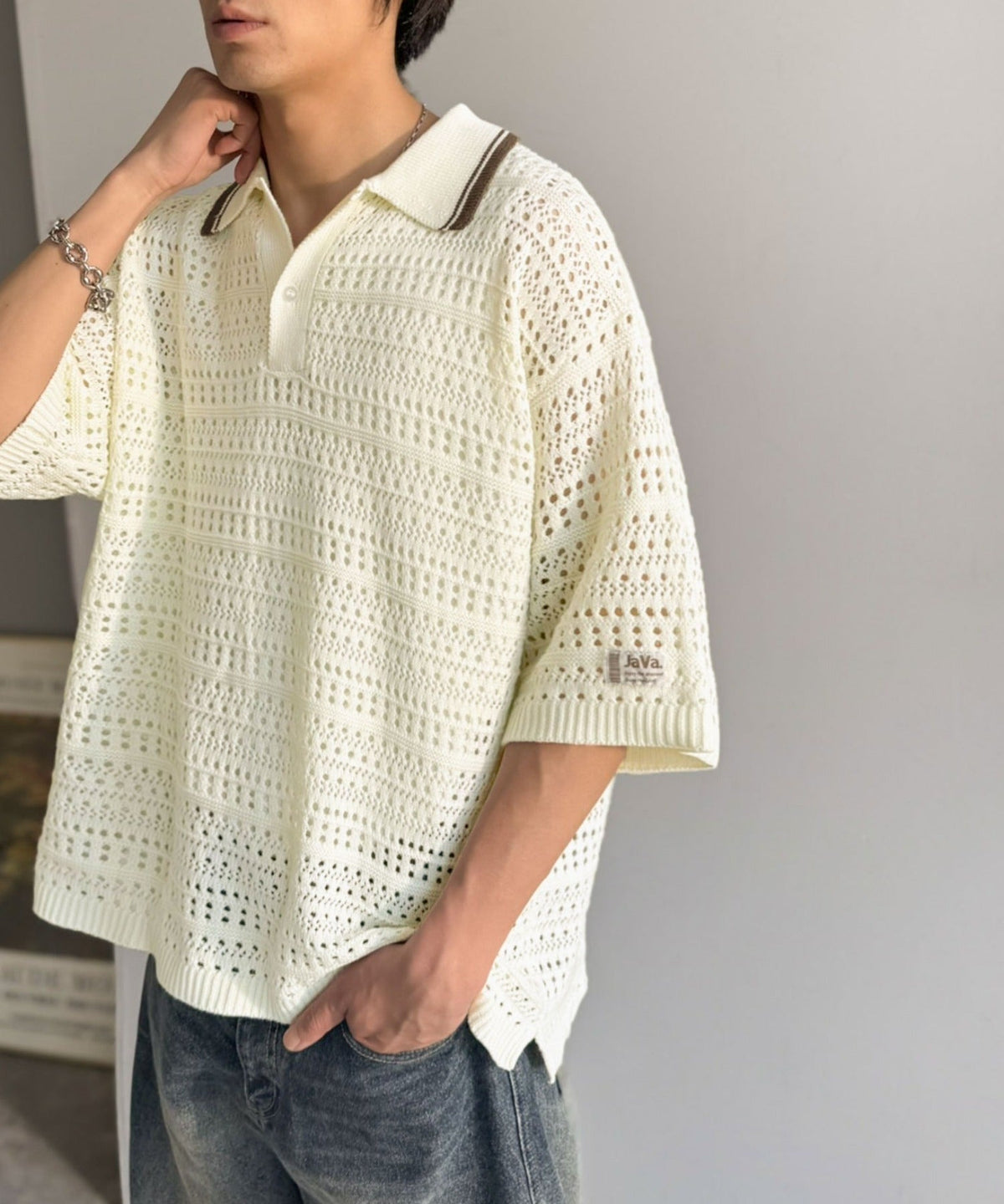 《JaVaジャバコラボ》レトロ〝っぽい〟がちょうどいい。メッシュ編地柄 スキッパー襟 ニットポロシャツ（半袖） jo1250002