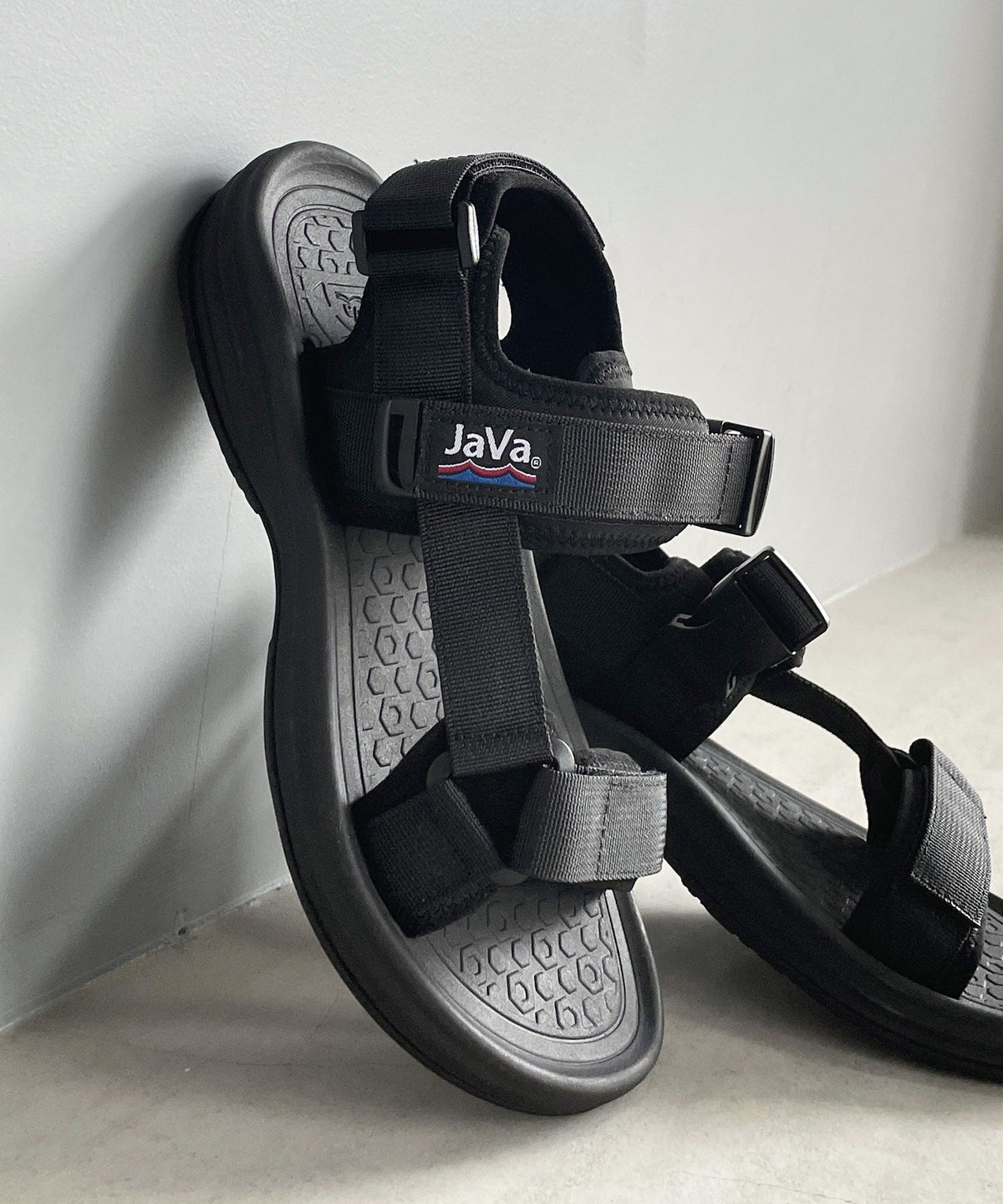 《Javaジャバコラボ》スポーティーストラップベルクロサンダル jm0849008
