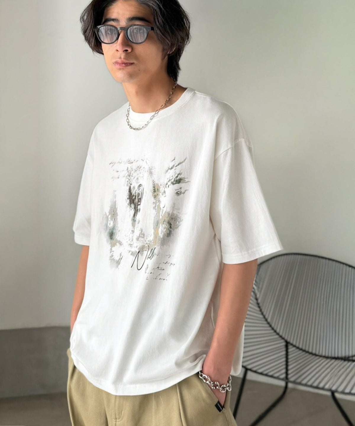 綿100％ ワンポイント刺繍入り ヴィンテージ グラフィックアソートTシャツ／Vintage Graphic Assorted T-Shirt co1320010