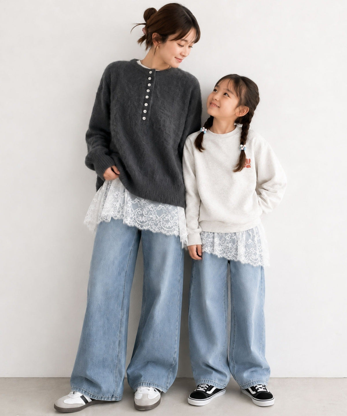 【キッズ】親子お揃いOK♪さらっと今っぽくなる 裾レースドッキングTシャツ(長袖) ck1020364