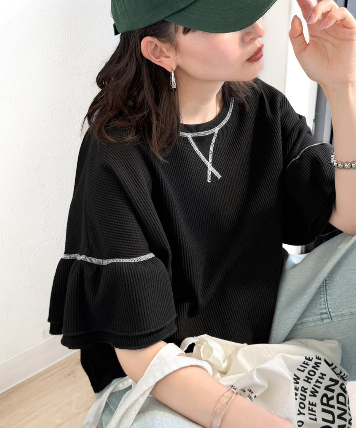 《JaVaジャバコラボ》甘さと着やすさの絶妙バランス。ワッフルダブルフリルトップス (半袖) jv1260561
