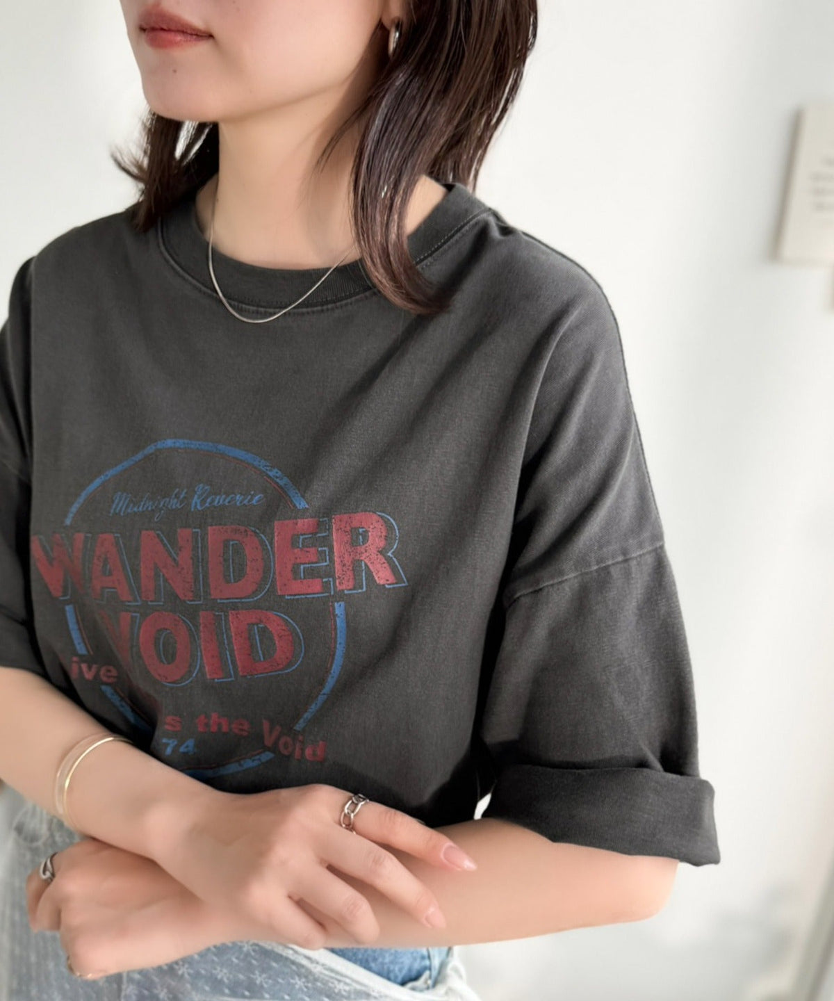 《JaVaジャバコラボ》配色で遊ぶ！大人カジュアルの決定版。綿100％ツアーロゴTシャツ (半袖) jv1329087