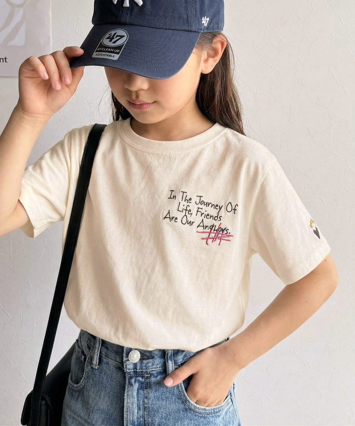 【キッズ】親子リンクコーデも楽しめる！綿100%らくがき風刺繍 無地＆ボーダー柄半袖Tシャツ ck1260396