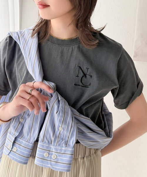 《JaVaジャバコラボ》大人カジュアルにぴったり！綿100％英字胸刺繍ピグメント加工Tシャツ（半袖） jv1330018