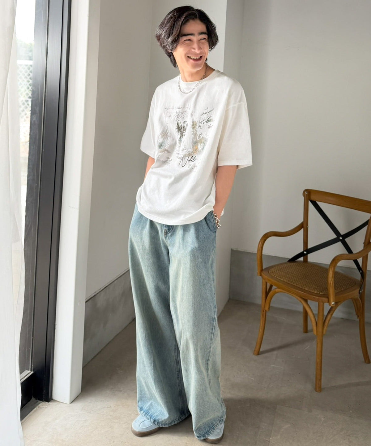 綿100％ ワンポイント刺繍入り ヴィンテージ グラフィックアソートTシャツ／Vintage Graphic Assorted T-Shirt co1320010
