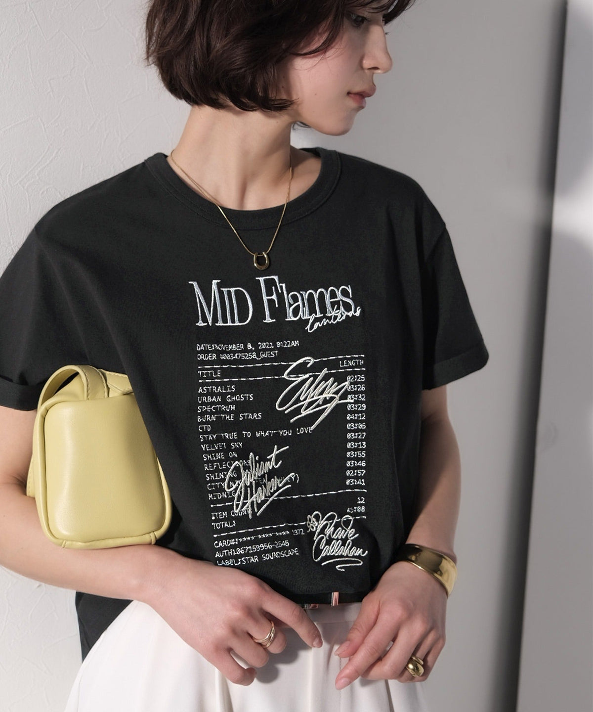 【接触冷感機能付き】遊びゴコロをくすぐる。筆記体サイン調ロゴ刺繍Tシャツ（半袖） ce1260551