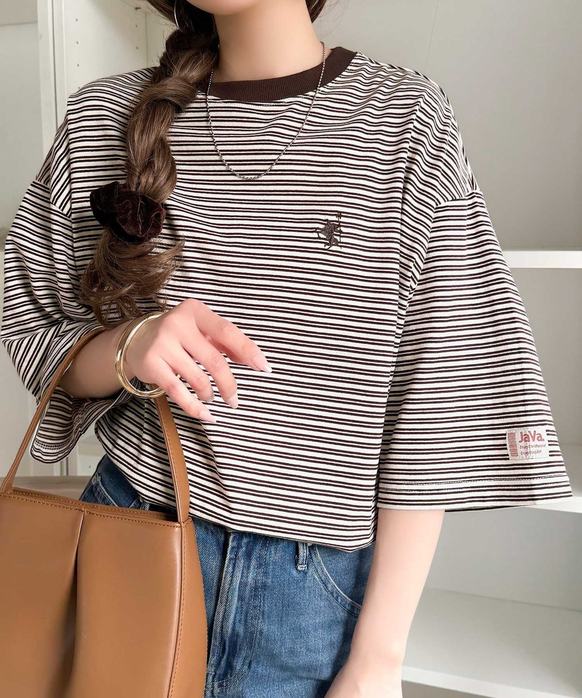 《JaVaジャバコラボ》着回し自在で日常に馴染む♪ 胸刺繍マルチボーダーアソートTシャツ jv1330097