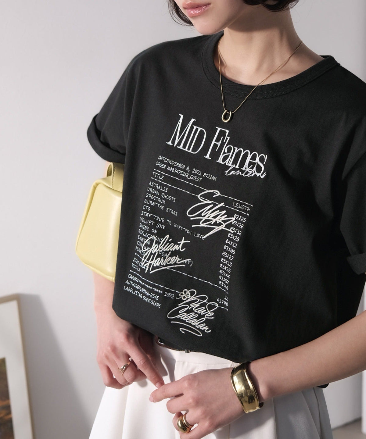 【接触冷感機能付き】遊びゴコロをくすぐる。筆記体サイン調ロゴ刺繍Tシャツ（半袖） ce1260551