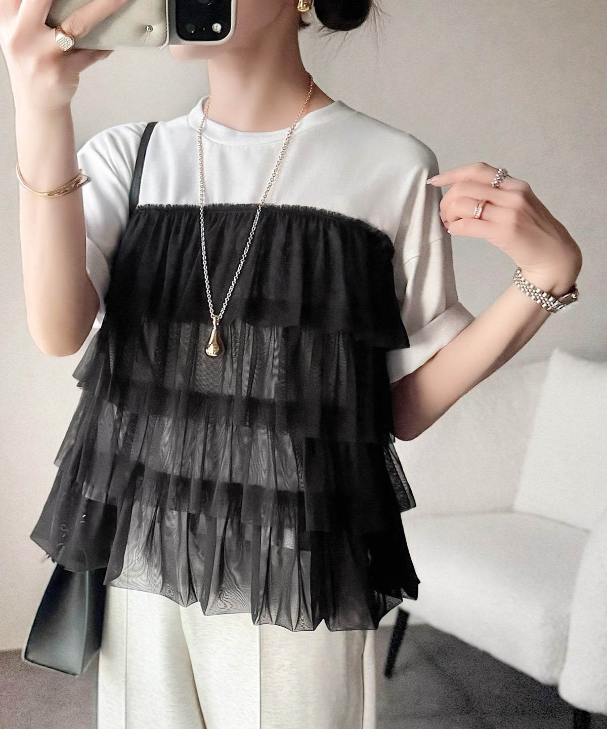 重ねてる風、が今っぽい。ビスチェ風チュールフリルドッキングTシャツ（半袖） ce1010572