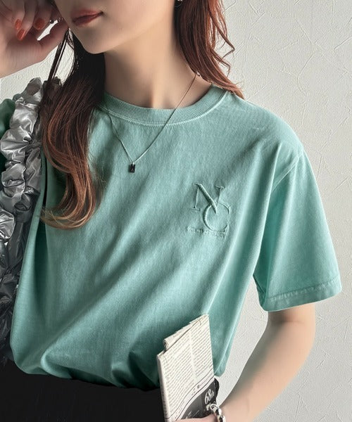 《JaVaジャバコラボ》大人カジュアルにぴったり！綿100％英字胸刺繍ピグメント加工Tシャツ（半袖） jv1330018