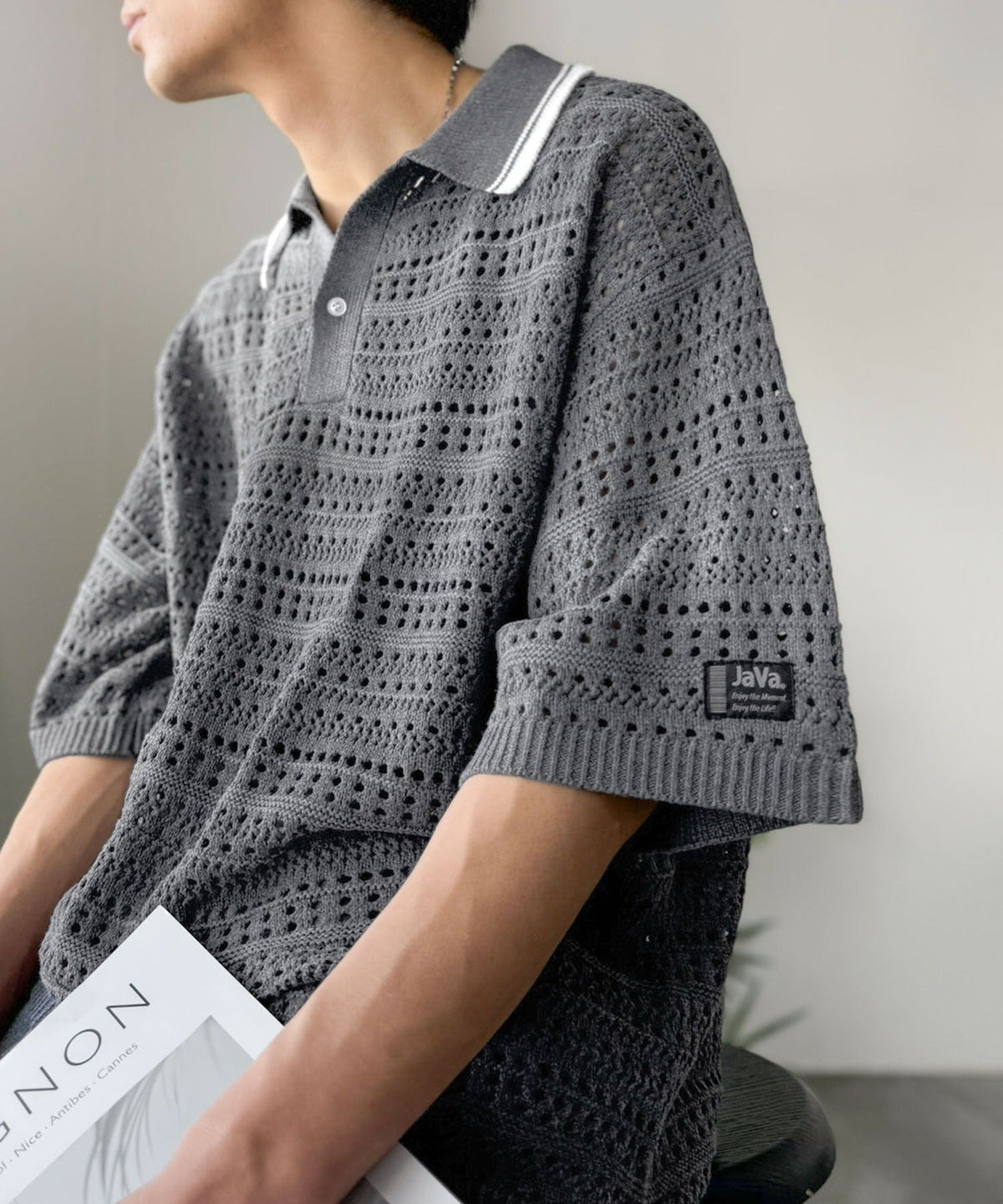 《JaVaジャバコラボ》レトロ〝っぽい〟がちょうどいい。メッシュ編地柄 スキッパー襟 ニットポロシャツ（半袖） jo1250002