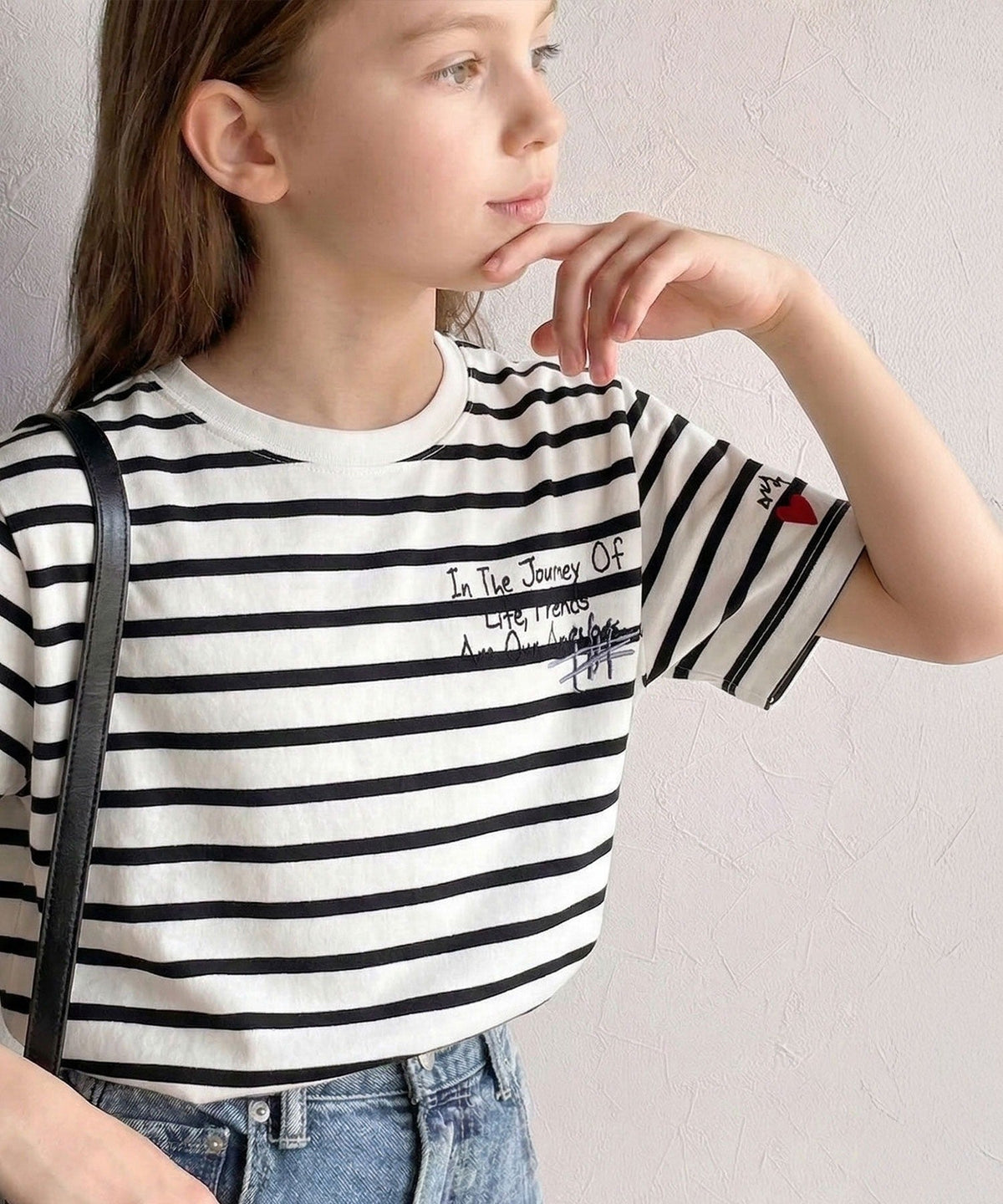 【キッズ】親子リンクコーデも楽しめる！綿100%らくがき風刺繍 無地＆ボーダー柄半袖Tシャツ ck1260396