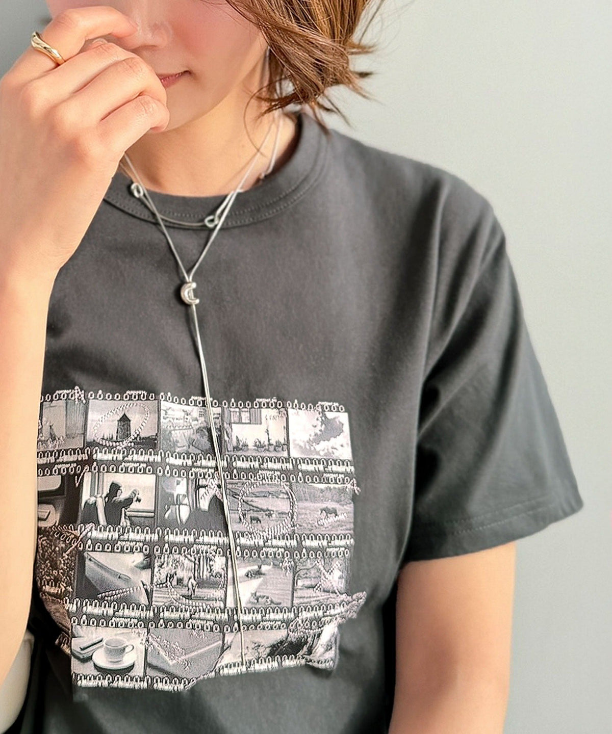 【接触冷感機能付き】ただのTシャツじゃ、終わらない。フィルムネガフォトプリント×ラクガキ刺繍Tシャツ（半袖） ce1260553
