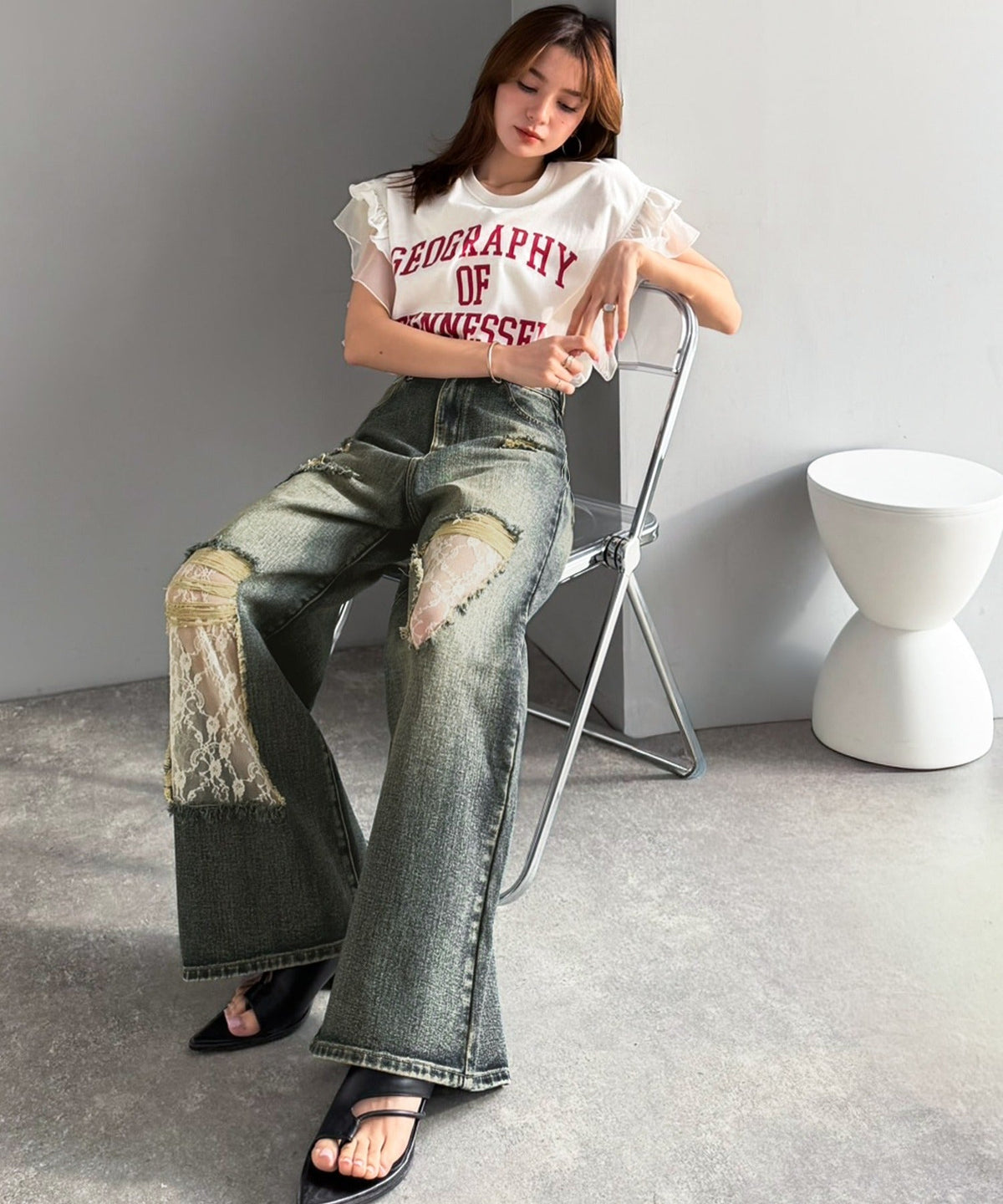 【mily bilet】ラフに可愛く、ちょっと大胆。ダメージレースデニムパンツ（ワイド） mi0909022