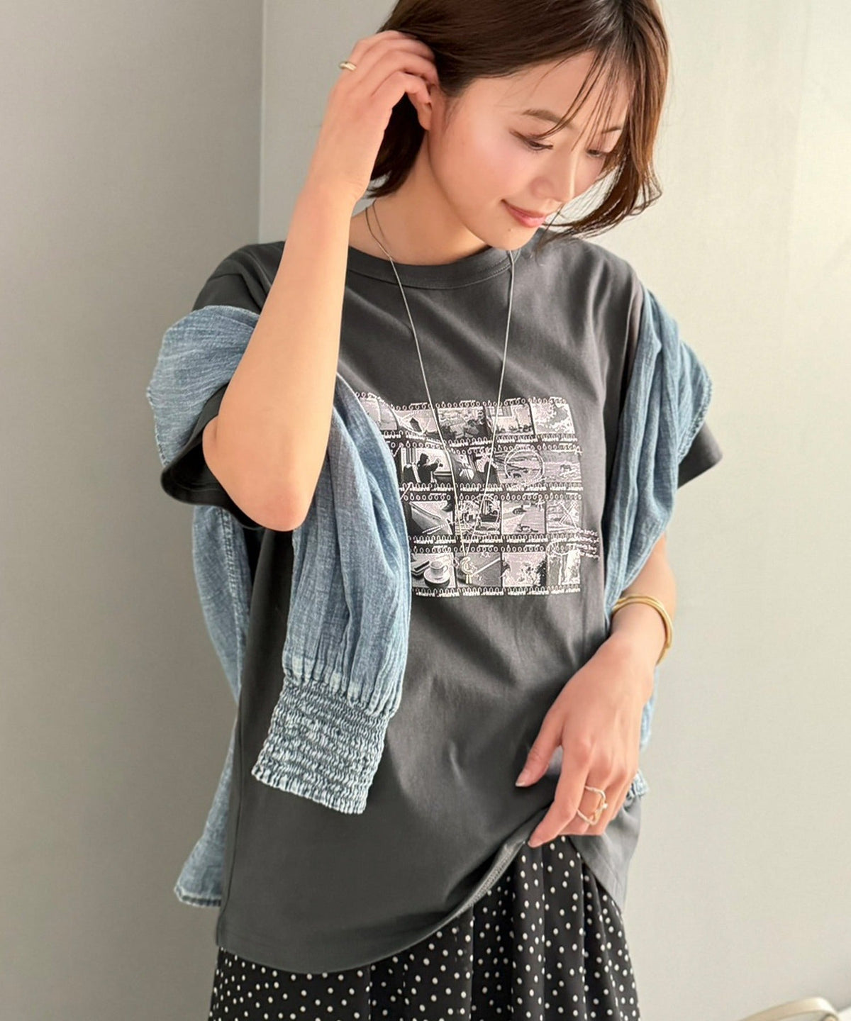 【接触冷感機能付き】ただのTシャツじゃ、終わらない。フィルムネガフォトプリント×ラクガキ刺繍Tシャツ（半袖） ce1260553