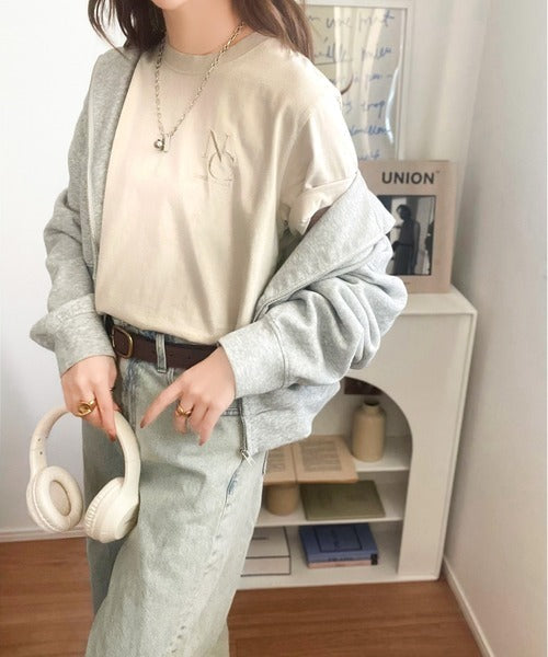 《JaVaジャバコラボ》大人カジュアルにぴったり！綿100％英字胸刺繍ピグメント加工Tシャツ（半袖） jv1330018