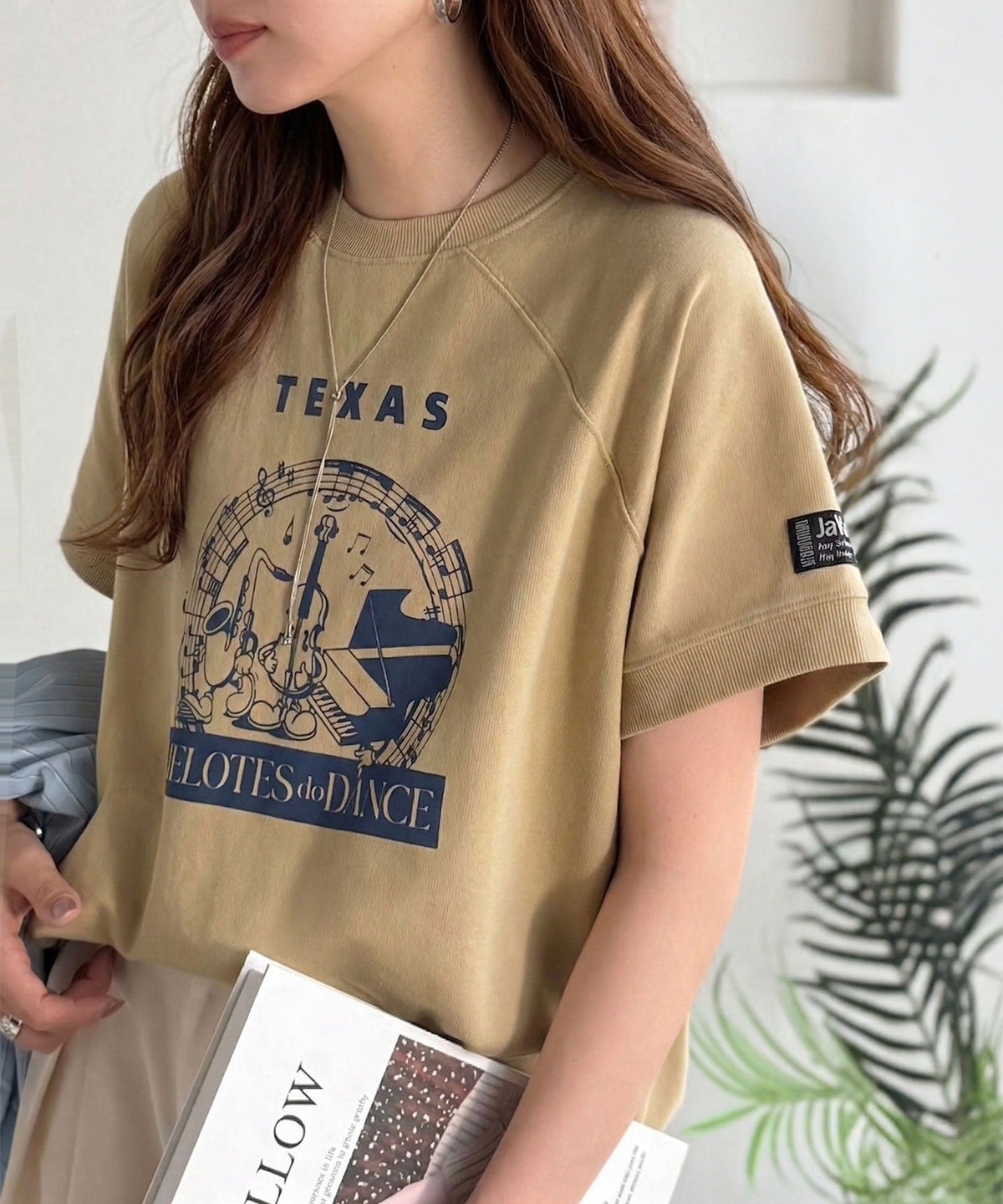 《JaVa ジャバコラボ》目を奪う、こなれ感。古着デザイン風ミュージックプリントTシャツ(半袖) jv1330086