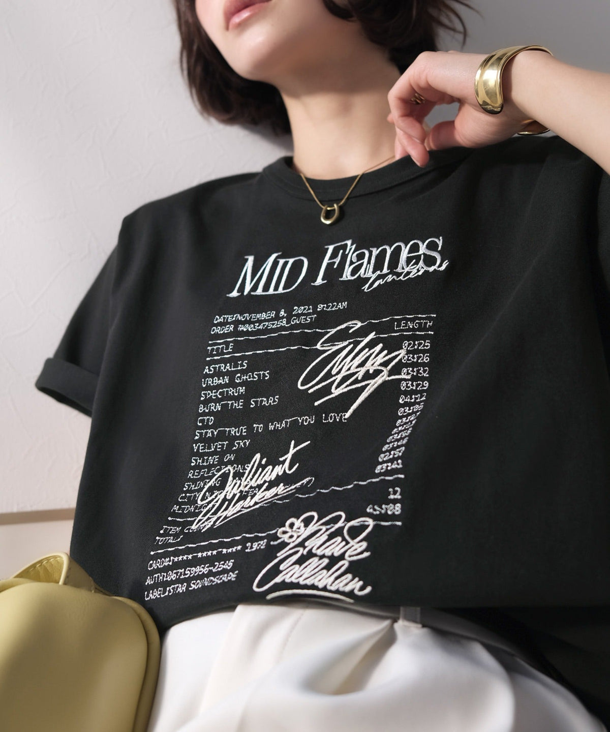 【接触冷感機能付き】遊びゴコロをくすぐる。筆記体サイン調ロゴ刺繍Tシャツ（半袖） ce1260551