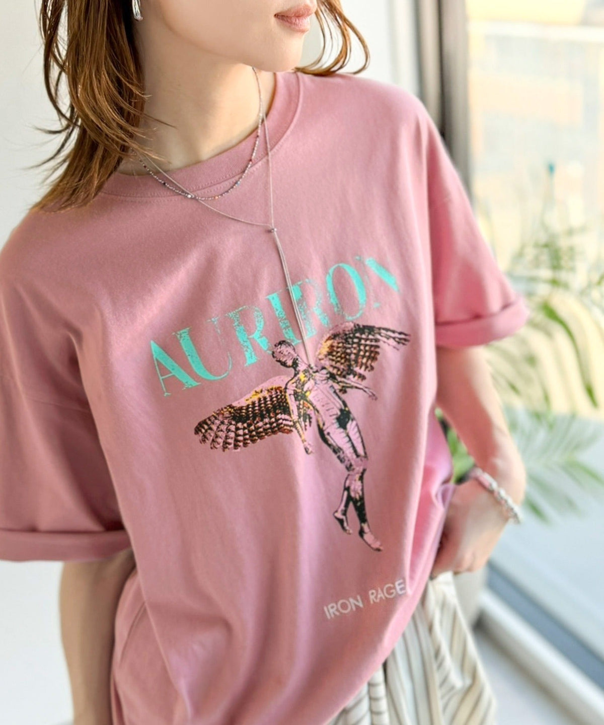 綿100％ ワンポイント刺繍入り ヴィンテージ グラフィックアソートTシャツ／Vintage Graphic Assorted T-Shirt co1320010