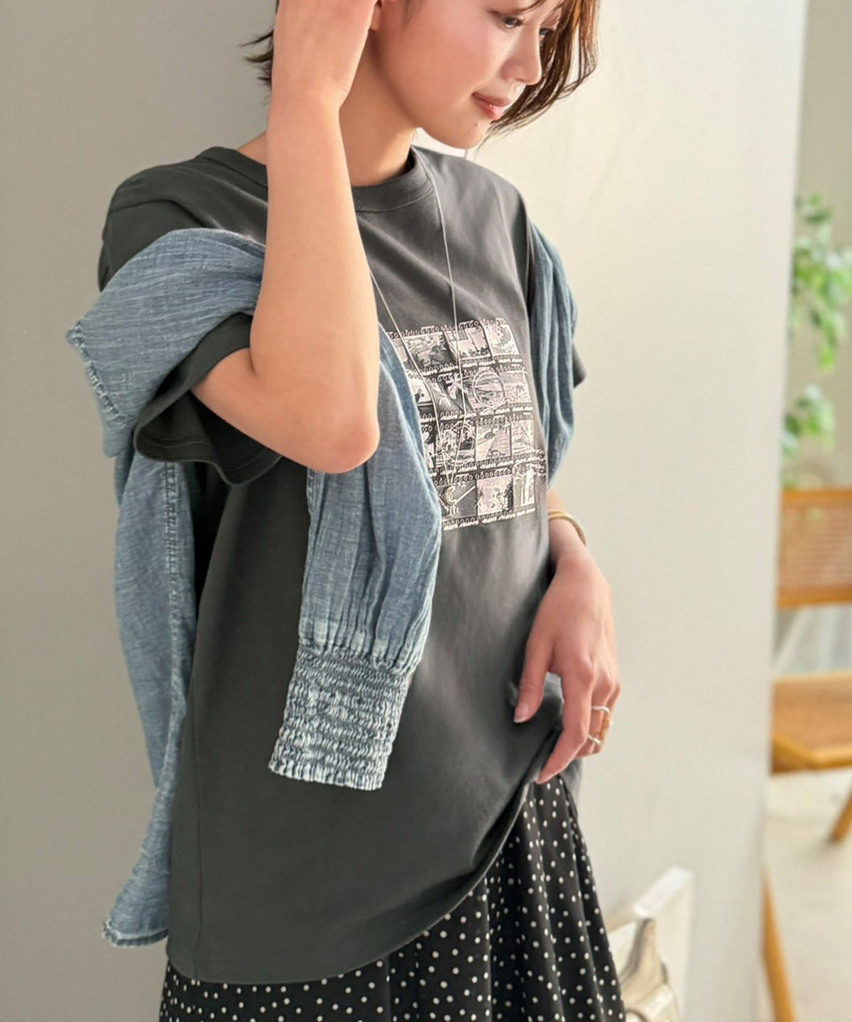 【接触冷感機能付き】ただのTシャツじゃ、終わらない。フィルムネガフォトプリント×ラクガキ刺繍Tシャツ（半袖） ce1260553